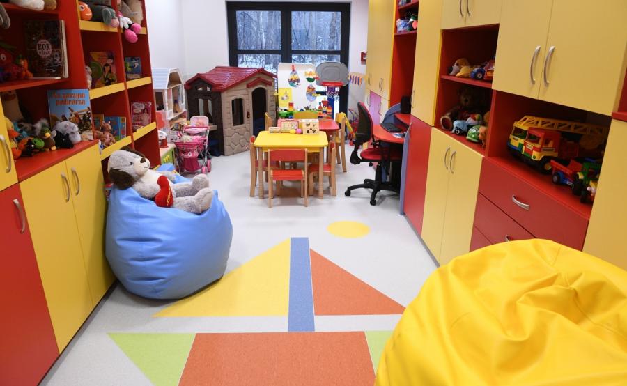 DZIECIĘCY ODDZIAŁ CHORÓB PŁUC I GRUŹLICY OTWARTY POD WARSZAWĄ