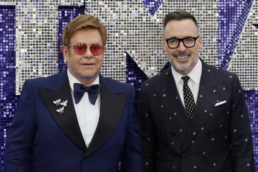 David Furnish oraz Elton John na premierze filmu "Rocketman"