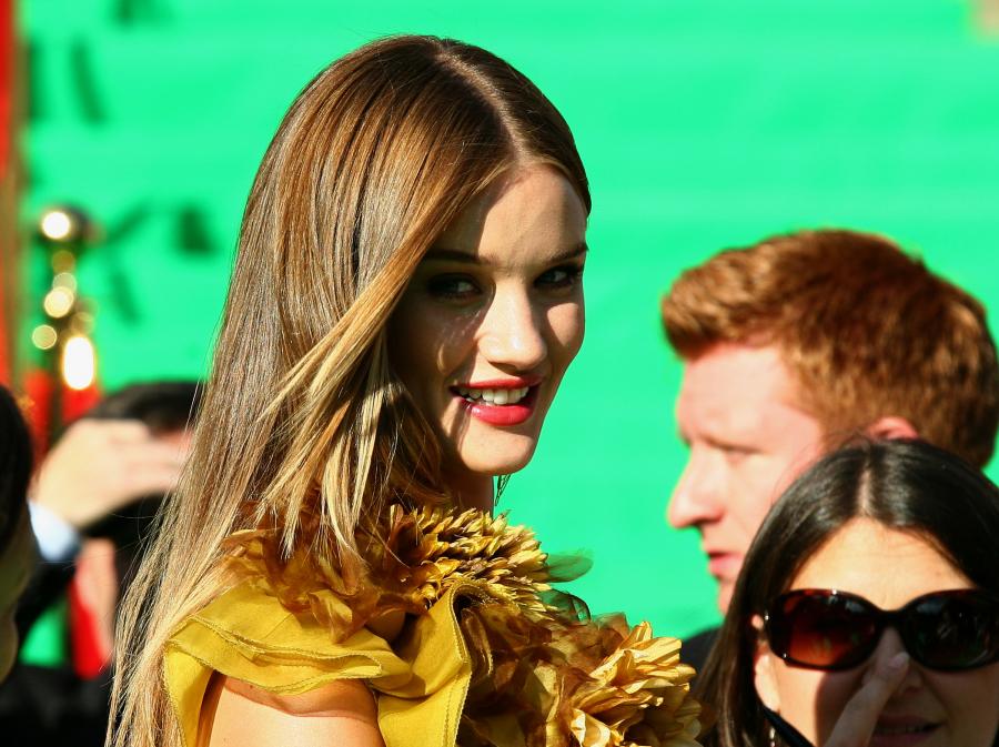 1. Rosie Huntington-Whiteley, nowa dziewczyna w "Transformers 3"