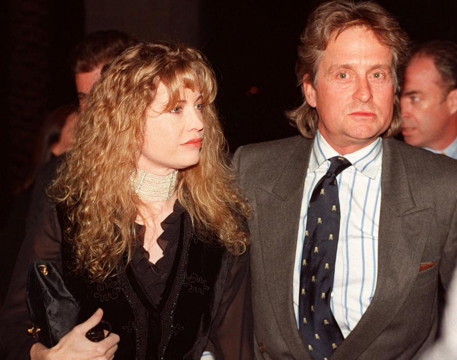Michael Douglas rozstał się z żoną Diandrą w 2000 roku. Łzy Diandry osuszyło 45 milionów dolarów.