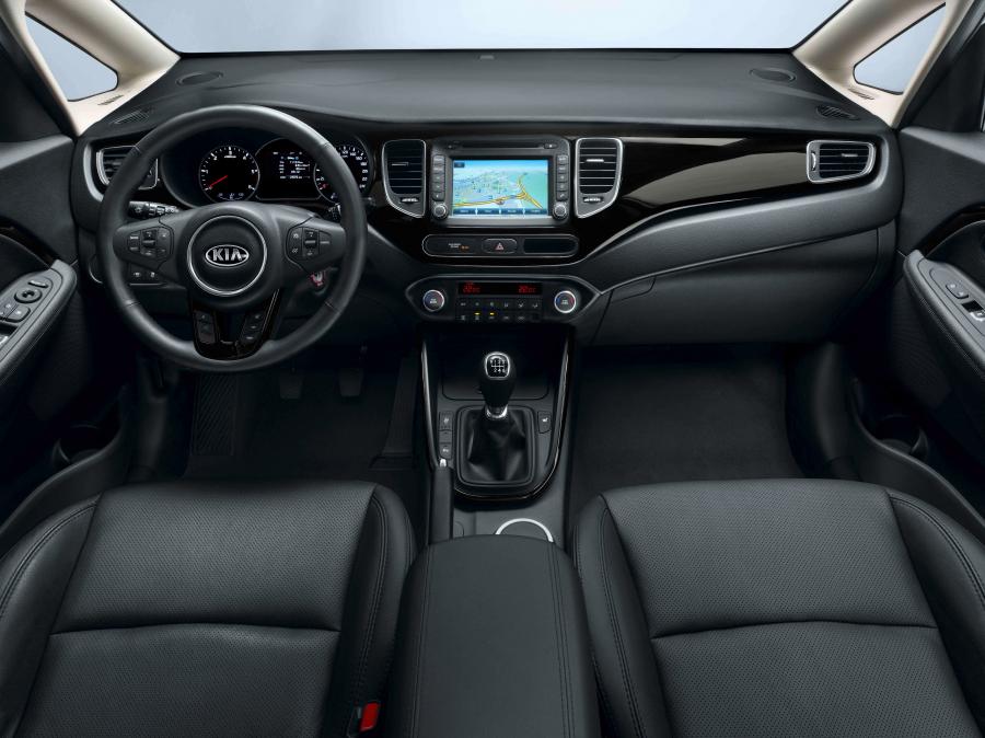 Kia carens