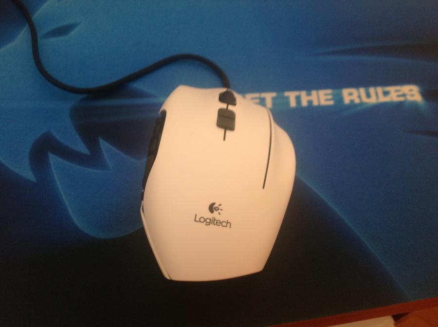 Logitech G600