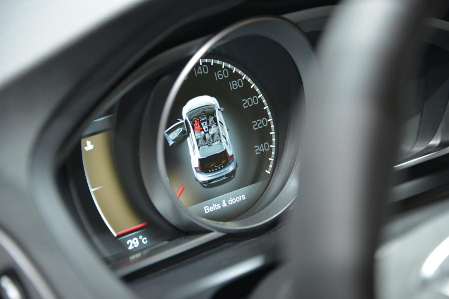 Volvo V40