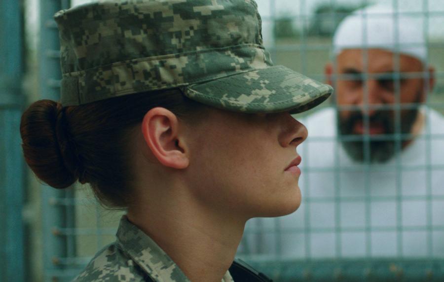 Kristen Stewart w nowym wcieleniu i dramacie "Camp X-Ray"