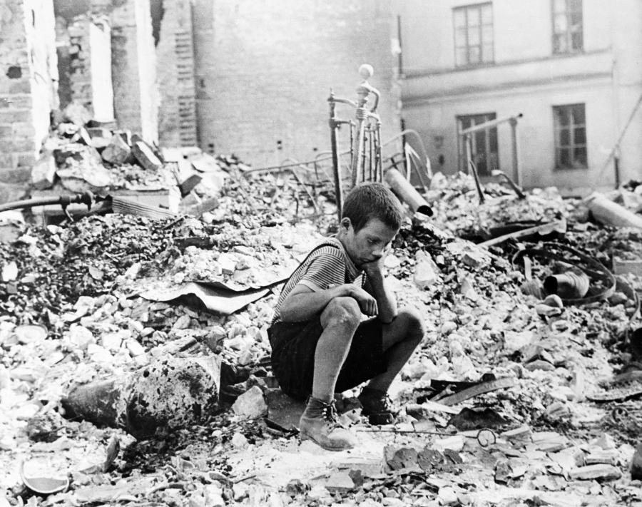 Upadek Warszawy we wrześniu 1939 roku. ARCHIWALNE ZDJĘCIA