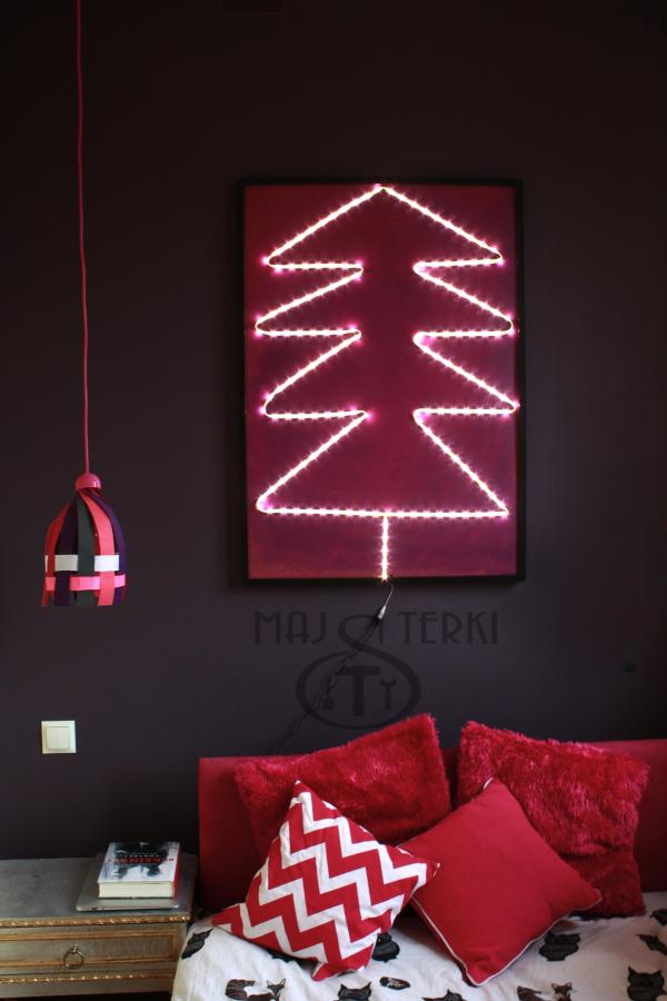 MAJSTERKI: DIY - choinka z taśmy LED