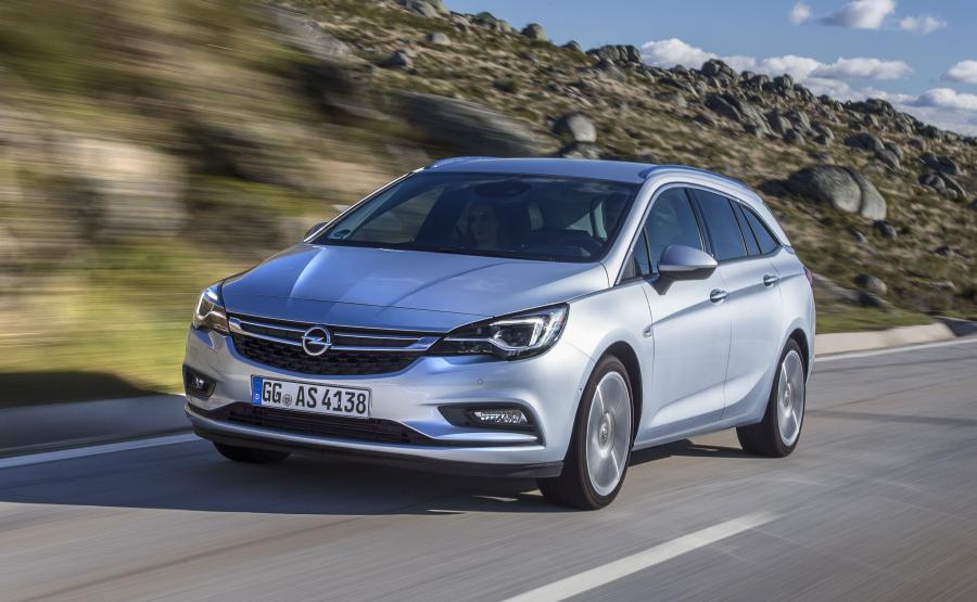 Opel astra sports tourer
